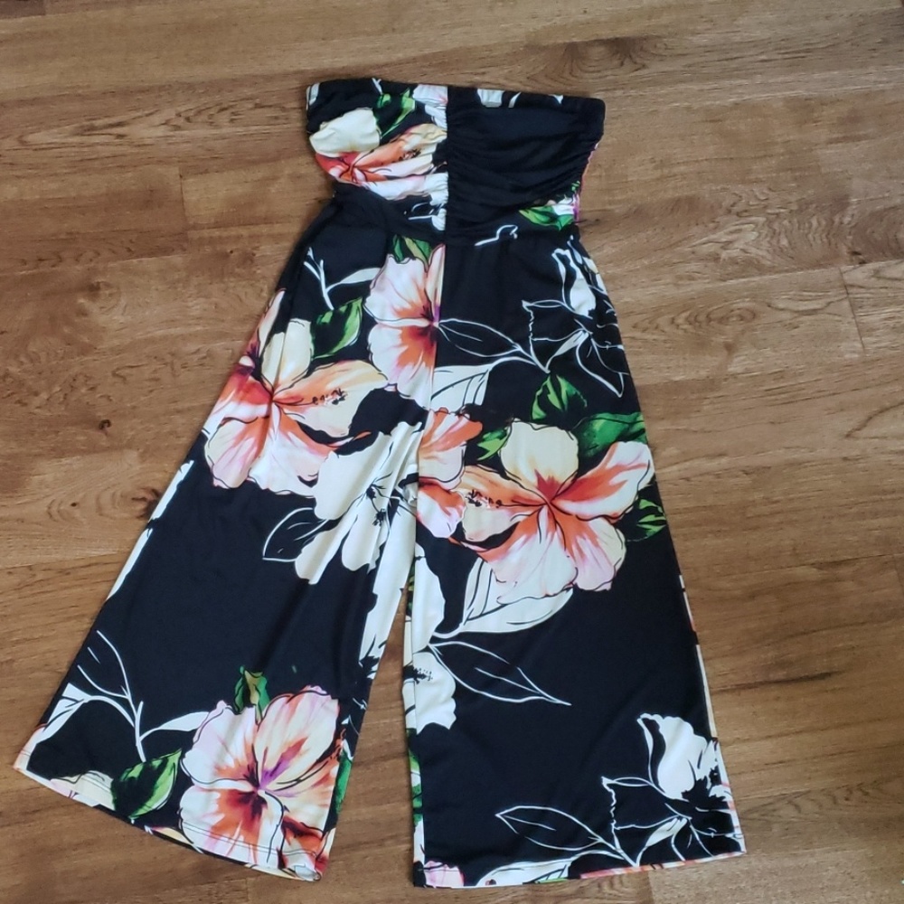 Strapless Hawaiian print culotte jumpsuit